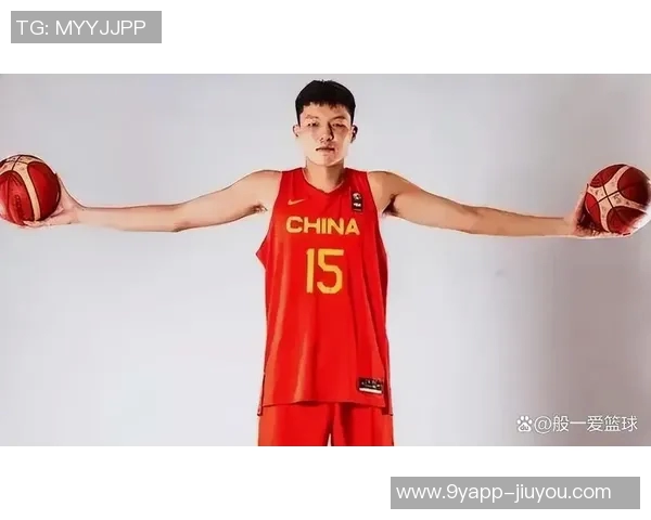 湖记盛赞杨瀚森潜力无限只待身体素质提升成就未来