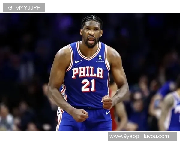 亨特快攻如闪电起飞骑扣恩比德大帝瞬间跪倒场上震撼全场 亨特快攻如闪电起飞骑扣恩比德大帝瞬间跪倒场上震撼全场